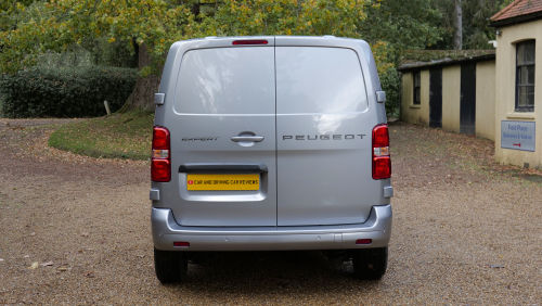 PEUGEOT EXPERT L1 DIESEL 1.5 BlueHDi 120 Professional Van view 11